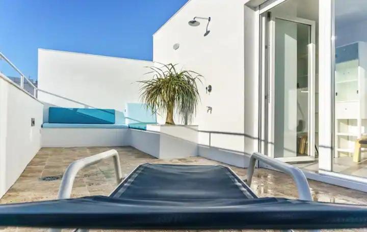 Con Terraza Vistas Al Mar. Appartement Conil De La Frontera