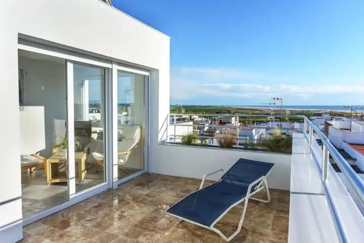 Con Terraza Vistas Al Mar. Appartement